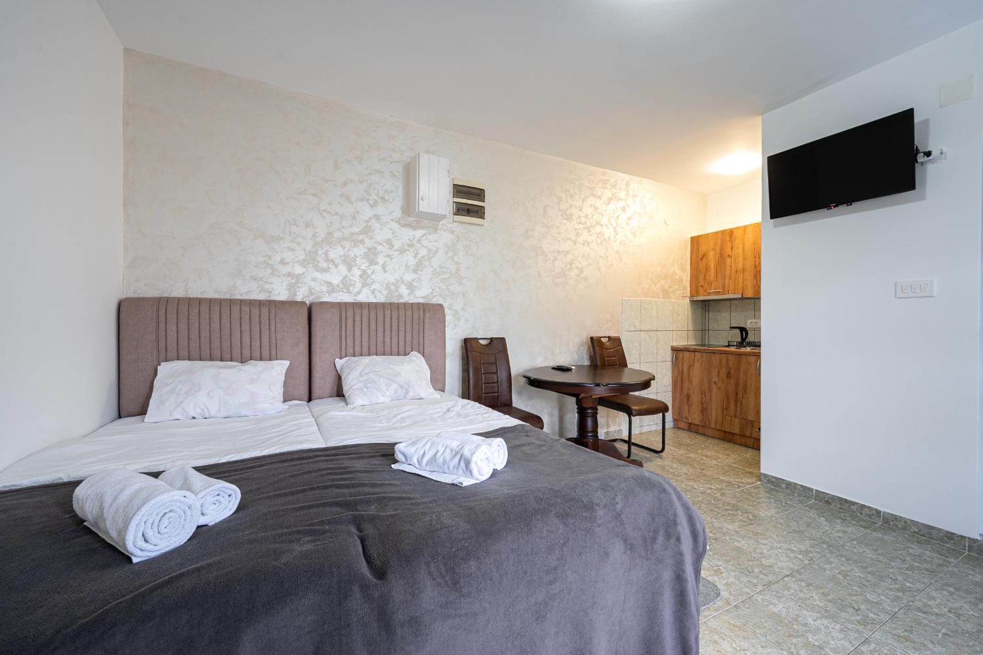 Apartments R&M Tivat Habitación foto